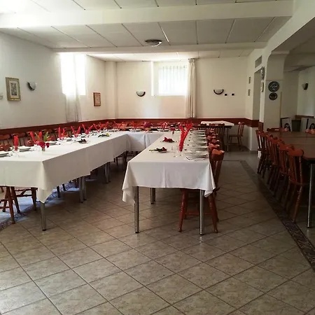 Maria Rosa Molas - Casa Per Ferie Pensjonat Rzym