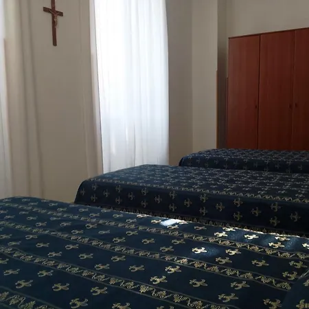 Maria Rosa Molas - Casa Per Ferie Guest house