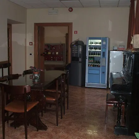 Guest house Maria Rosa Molas - Casa Per Ferie 3*