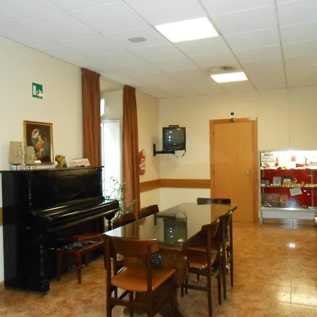 Maria Rosa Molas - Casa Per Ferie Guest house Rome