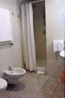 Maria Rosa Molas - Casa Per Ferie Rome