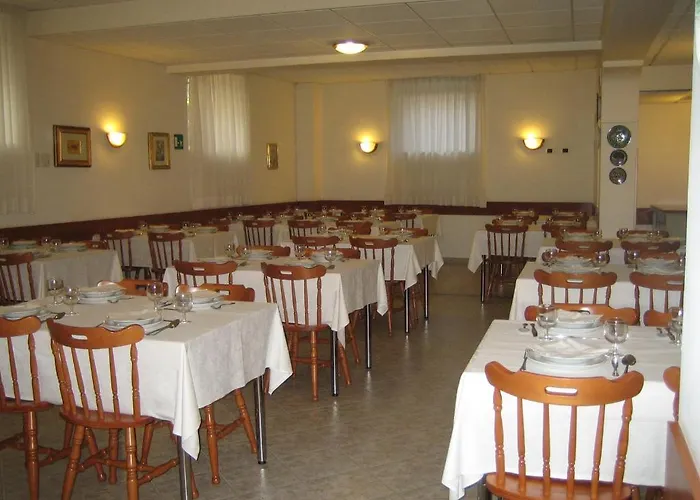 Maria Rosa Molas - Casa Per Ferie