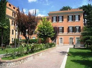 Maria Rosa Molas - Casa Per Ferie 3*